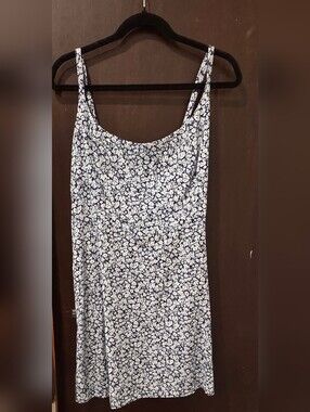 Old Navy Navy and White Floral Cami Dress